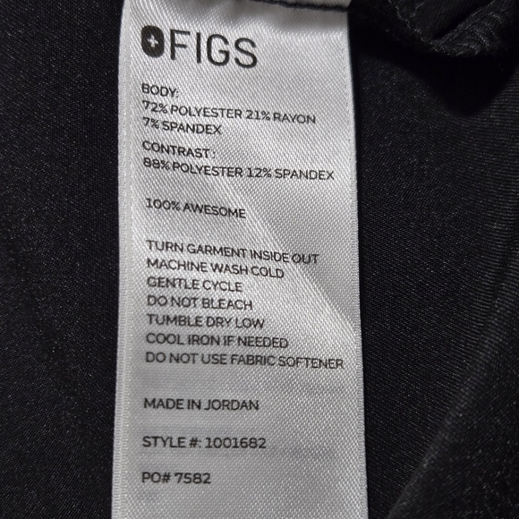 Figs Scrubs Catarina Long Sleeve Top Size M Black - Picture 7 of 7